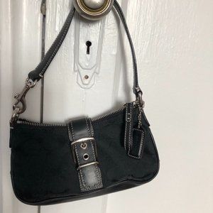 Vintage Coach Shoulder Hobo Purse with Buckle